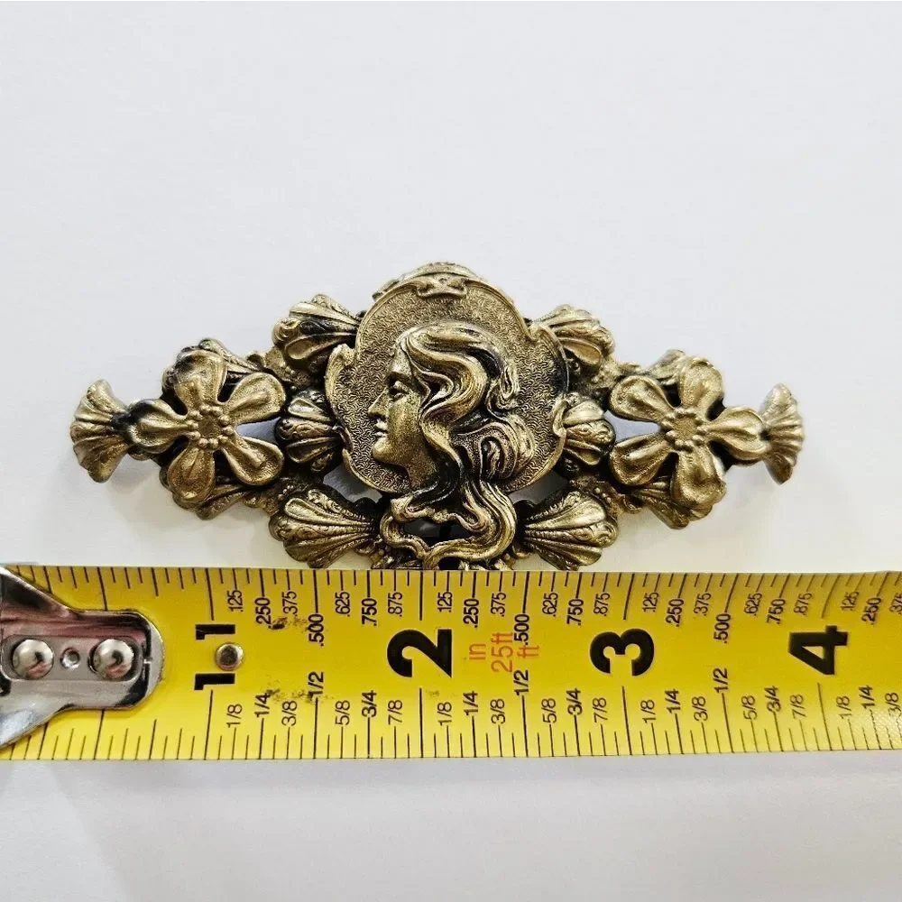 Vintage Antique? Large Art Nouveau Gibson Girl Portrait Antique Brass Brooch Pin